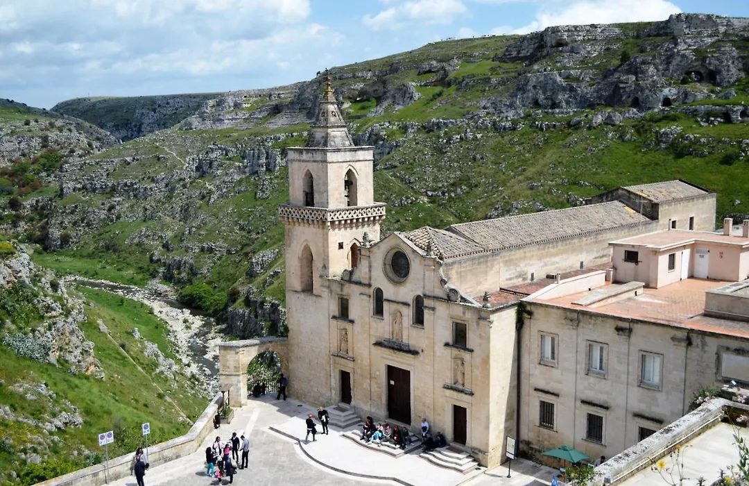 La Casa Nei Sassi-1